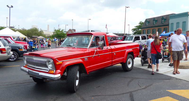 Illustration for article titled Bask In The Explosion Of Jeepness At The Toledo Jeep Festival